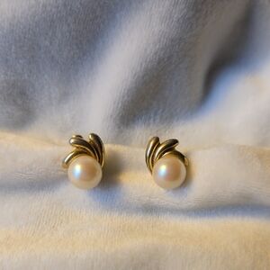 Gold and Pearl Earrings